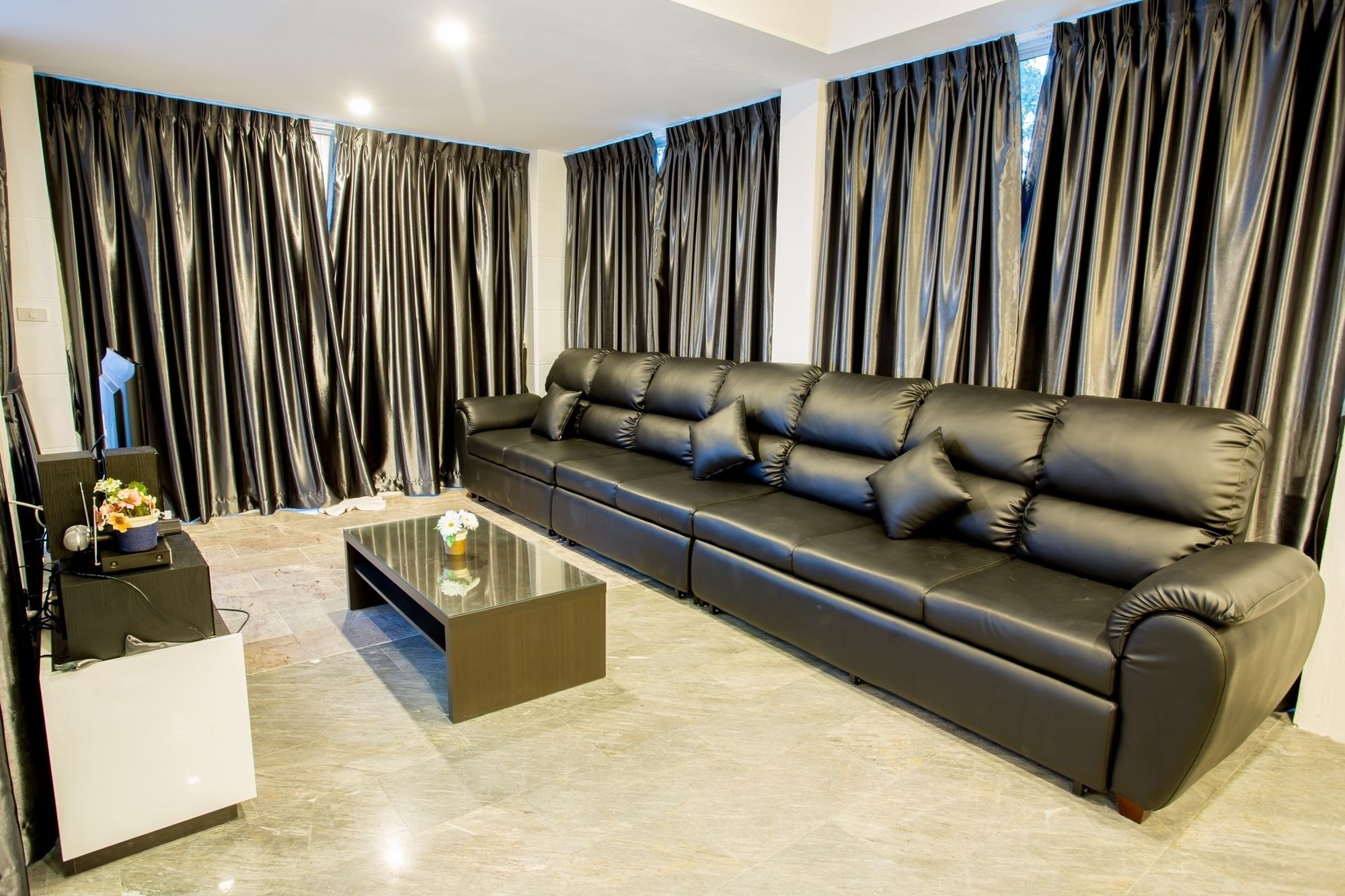 The Ville Modern Viewpoint Pool Villa Pattaya Exterior photo
