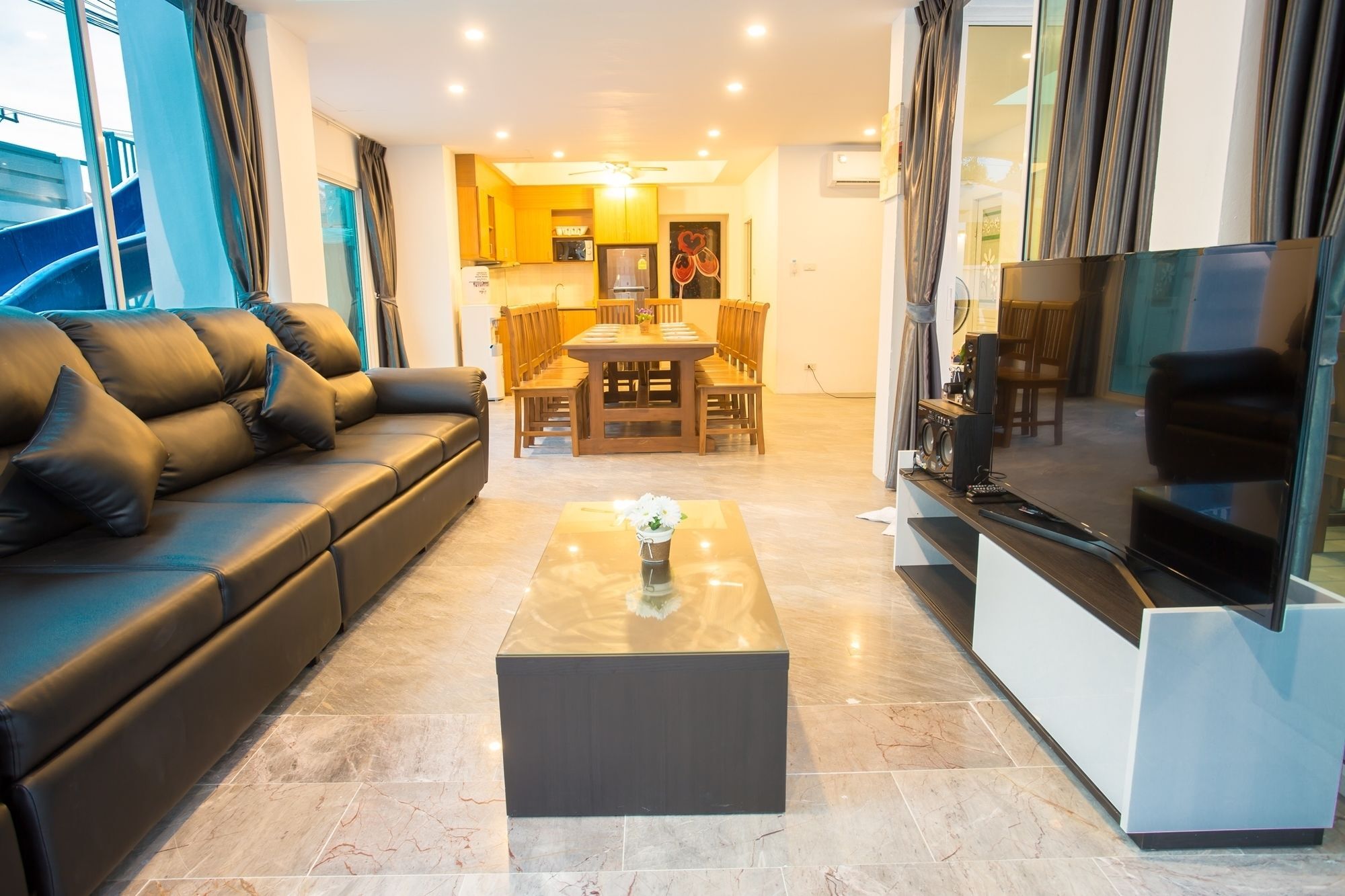 The Ville Modern Viewpoint Pool Villa Pattaya Exterior photo